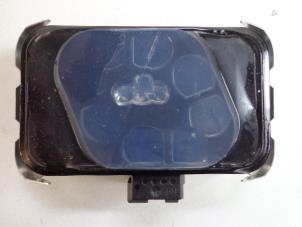 Gebruikte Regensensor Citroen C4 Grand Picasso (UA) 2.0 HDiF 16V 150 Prijs € 25,00 Margeregeling aangeboden door Autobedrijf Broekhuis B.V.