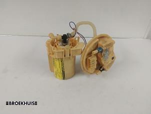 Gebruikte Tank element Pomp Opel Meriva 1.3 CDTI 16V Prijs € 35,00 Margeregeling aangeboden door Autobedrijf Broekhuis B.V.