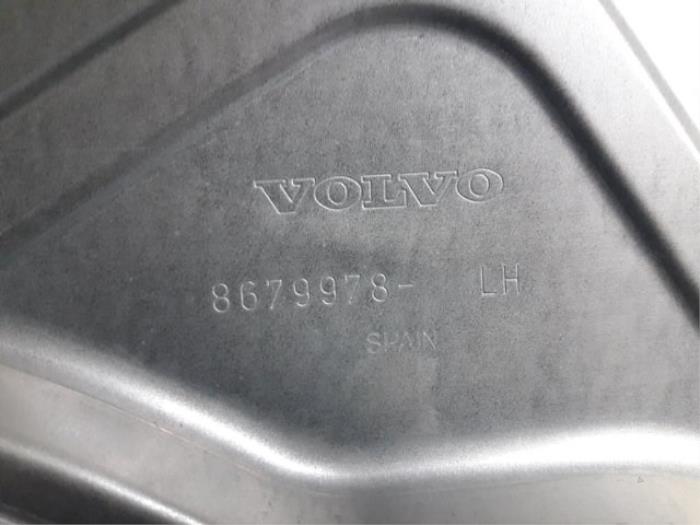 Ruitmechaniek 2Deurs links-voor van een Volvo C30 (EK/MK) 1.6 D2 16V 2011