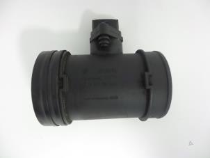 Gebruikte Luchtmassameter Alfa Romeo 166 2.4 JTD 20V Prijs € 25,00 Margeregeling aangeboden door Autobedrijf Broekhuis B.V.