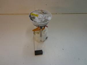 Gebruikte Brandstofpomp Elektrisch Suzuki Splash 1.0 12V Prijs € 35,00 Margeregeling aangeboden door Autobedrijf Broekhuis B.V.