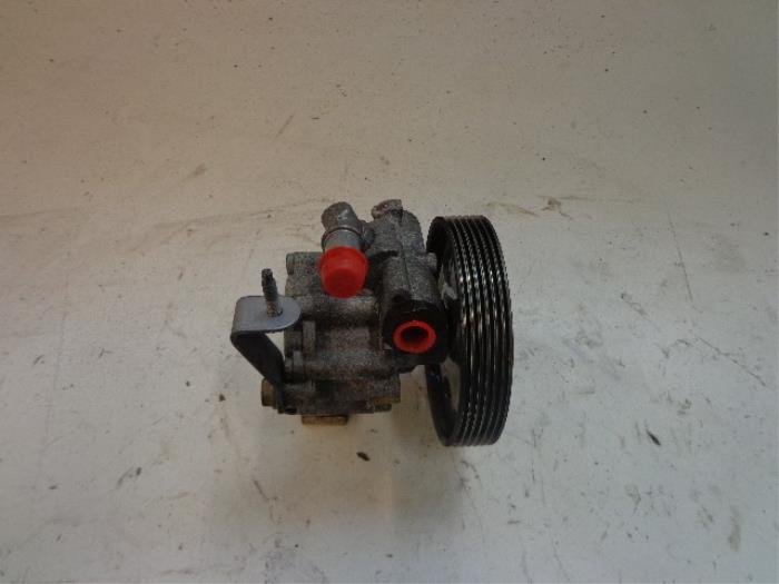 Gebruikte Stuurpomp Citroen C5 II Berline (RC) 1.8 16V Prijs € 30,00 Margeregeling aangeboden door Autobedrijf Broekhuis B.V.