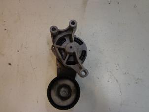 Gebruikte Spanrol Multiriem Volkswagen Golf V (1K1) 2.0 TFSI GTI 16V Prijs € 15,00 Margeregeling aangeboden door Autobedrijf Broekhuis B.V.