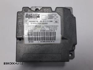 Gebruikte Airbag Module Peugeot 407 SW (6E) 2.2 16V Prijs € 25,00 Margeregeling aangeboden door Autobedrijf Broekhuis B.V.