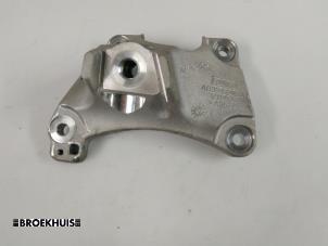 Gebruikte Motorsteun Ford Ranger 3.2 TDCI 20V 4x4 Prijs € 30,25 Inclusief btw aangeboden door Autobedrijf Broekhuis B.V.