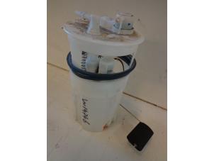 Gebruikte Brandstofpomp Elektrisch Kia Picanto (TA) 1.0 12V Prijs € 25,00 Margeregeling aangeboden door Autobedrijf Broekhuis B.V.