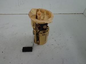 Gebruikte Brandstofpomp Elektrisch Skoda Octavia (1Z3) 1.9 TDI Prijs € 22,50 Margeregeling aangeboden door Autobedrijf Broekhuis B.V.