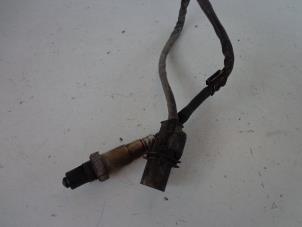 Gebruikte Lambda Sonde Mercedes ML II (164/4JG) 3.0 ML-320 CDI 4-Matic V6 24V Prijs € 15,00 Margeregeling aangeboden door Autobedrijf Broekhuis B.V.