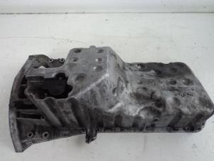 Gebruikte Carterpan Mercedes C (W203) 2.2 C-220 CDI 16V Prijs € 50,00 Margeregeling aangeboden door Autobedrijf Broekhuis B.V.