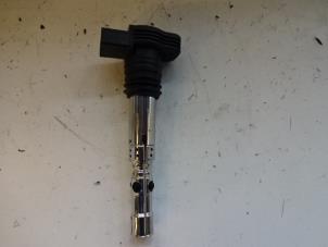 Gebruikte Bobine Volkswagen Passat Variant (3B6) 1.8 Turbo 20V Prijs € 15,00 Margeregeling aangeboden door Autobedrijf Broekhuis B.V.