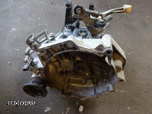 Gebruikte Versnellingsbak Seat Ibiza III (6L1) 1.2 12V Prijs € 125,00 Margeregeling aangeboden door Autobedrijf Broekhuis B.V.