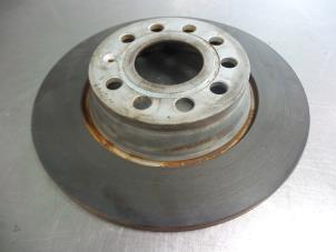 Gebruikte Remschijf achter Audi Q3 (8UB/8UG) 2.0 16V TFSI 170 Quattro Prijs € 25,00 Margeregeling aangeboden door Autobedrijf Broekhuis B.V.