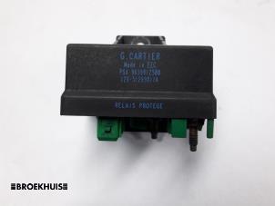 Gebruikte Voorgloei Relais Peugeot 206 (2A/C/H/J/S) 1.4 HDi Prijs € 15,00 Margeregeling aangeboden door Autobedrijf Broekhuis B.V.