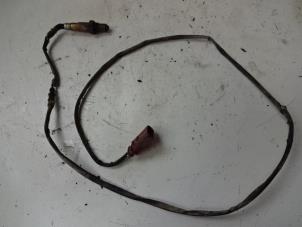 Gebruikte Lambda Sonde Volkswagen Golf IV 4Motion (1J1) 2.8 V6 24V Prijs € 10,00 Margeregeling aangeboden door Autobedrijf Broekhuis B.V.