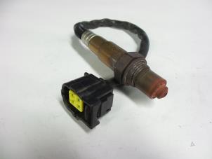 Gebruikte Lambda Sonde Mercedes A (W169) 1.5 A-150 5-Drs. Prijs € 25,00 Margeregeling aangeboden door Autobedrijf Broekhuis B.V.