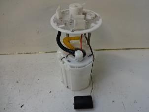 Gebruikte Brandstofpomp Elektrisch Kia Rio III (UB) 1.2 CVVT 16V Prijs € 40,00 Margeregeling aangeboden door Autobedrijf Broekhuis B.V.