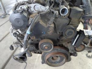 Gebruikte Motor Mercedes E (W211) 3.2 E-320 CDI 24V Prijs € 550,00 Margeregeling aangeboden door Autobedrijf Broekhuis B.V.