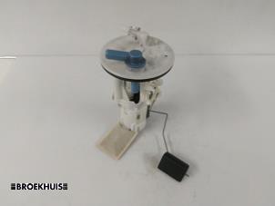 Gebruikte Tank element Pomp Daihatsu Cuore (L251/271/276) 1.0 12V DVVT Prijs € 45,00 Margeregeling aangeboden door Autobedrijf Broekhuis B.V.