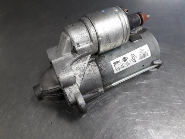 Gebruikte Startmotor Renault Clio III (BR/CR) 1.5 dCi FAP Prijs € 25,00 Margeregeling aangeboden door Autobedrijf Broekhuis B.V.