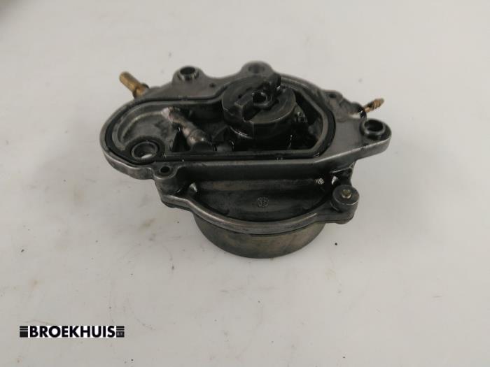 Gebruikte Vacuumpomp (Diesel) Saab 9-5 Estate (YS3E) 3.0 TiD V6 24V Prijs € 30,00 Margeregeling aangeboden door Autobedrijf Broekhuis B.V.