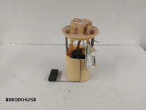 Gebruikte Tank element Pomp Fiat Grande Punto (199) 1.3 JTD Multijet 16V VGT Prijs € 22,50 Margeregeling aangeboden door Autobedrijf Broekhuis B.V.