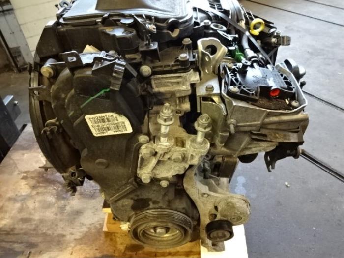 Motor van een Ford S-Max (GBW) 2.0 TDCi 16V 140 2011