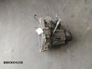 Gebruikte Versnellingsbak Renault Grand Scénic II (JM) Prijs op aanvraag aangeboden door Autobedrijf Broekhuis B.V.