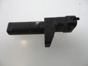 Gebruikte Krukas sensor Mercedes Vito (639.6) 3.0 122 CDI V6 24V Prijs € 24,20 Inclusief btw aangeboden door Autobedrijf Broekhuis B.V.