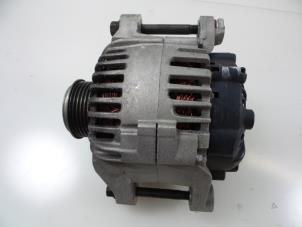 Gebruikte Dynamo Kia Sportage (SL) 2.0 CVVT 16V 4x2 Prijs € 80,00 Margeregeling aangeboden door Autobedrijf Broekhuis B.V.