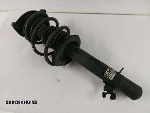 Gebruikte Mac Phersonpoot rechts-voor BMW Mini One/Cooper (R50) 1.4 D One Prijs € 35,00 Margeregeling aangeboden door Autobedrijf Broekhuis B.V.