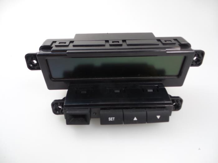Gebruikte Display Interieur Kia Cee'd Sporty Wagon (EDF) 1.6 CRDi 16V Prijs € 35,00 Margeregeling aangeboden door Autobedrijf Broekhuis B.V.
