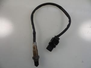Gebruikte Lambda Sonde Opel Corsa D 1.3 CDTi 16V ecoFLEX Prijs € 25,00 Margeregeling aangeboden door Autobedrijf Broekhuis B.V.
