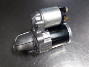 Gebruikte Startmotor Opel Agila (B) 1.0 12V Prijs € 40,00 Margeregeling aangeboden door Autobedrijf Broekhuis B.V.