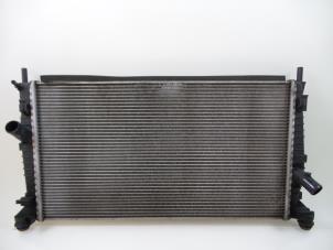 Gebruikte Radiateur Volvo V50 (MW) 1.8 16V Prijs € 25,00 Margeregeling aangeboden door Autobedrijf Broekhuis B.V.
