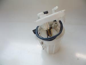 Gebruikte Tank element Pomp Kia Picanto (TA) 1.0 12V Prijs € 25,00 Margeregeling aangeboden door Autobedrijf Broekhuis B.V.