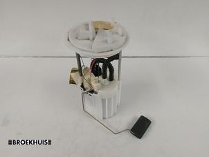 Gebruikte Tank element Pomp Fiat Stilo MW (192C) 1.4 16V Prijs € 20,00 Margeregeling aangeboden door Autobedrijf Broekhuis B.V.
