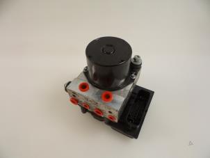 Gebruikte ABS Pomp Seat Ibiza ST (6J8) 1.2 TDI Ecomotive Prijs € 50,00 Margeregeling aangeboden door Autobedrijf Broekhuis B.V.