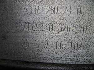 Gebruikte Versnellingsbak Mercedes Vito (638.1/2) 2.2 CDI 112 16V Prijs op aanvraag aangeboden door Autobedrijf Broekhuis B.V.