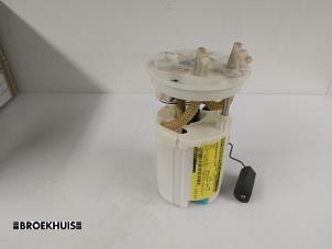 Gebruikte Tank element Pomp Kia Rio (DC22/24) 1.3 RS,LS Prijs € 30,00 Margeregeling aangeboden door Autobedrijf Broekhuis B.V.
