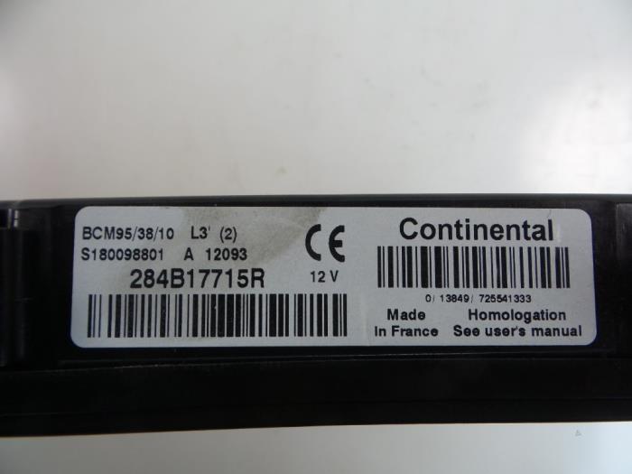 Computer Body Control van een Renault Megane III Grandtour (KZ) 1.5 dCi 110 2012