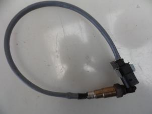 Gebruikte Lambda Sonde Mercedes Viano (639) 3.0 CDI V6 24V Euro 5 Prijs € 25,00 Margeregeling aangeboden door Autobedrijf Broekhuis B.V.