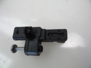 Gebruikte Krukas sensor Citroen C4 Picasso (UD/UE/UF) 1.6 16V VTi 120 Prijs € 15,00 Margeregeling aangeboden door Autobedrijf Broekhuis B.V.