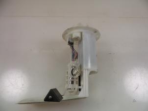 Gebruikte Brandstofpomp Elektrisch Toyota Yaris III (P13) 1.0 12V VVT-i Prijs € 40,00 Margeregeling aangeboden door Autobedrijf Broekhuis B.V.
