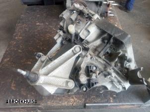 Gebruikte Versnellingsbak Renault Megane II Grandtour (KM) 1.5 dCi 80 Prijs op aanvraag aangeboden door Autobedrijf Broekhuis B.V.