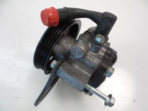 Gebruikte Pomp Servo Chevrolet Aveo (250) 1.2 16V Prijs € 30,00 Margeregeling aangeboden door Autobedrijf Broekhuis B.V.