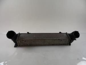 Gebruikte Intercooler BMW 3 serie Touring (E91) 320d 16V Corporate Lease Prijs € 40,00 Margeregeling aangeboden door Autobedrijf Broekhuis B.V.