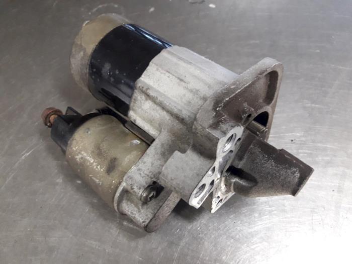 Gebruikte Startmotor Nissan Kubistar (F10) 1.5 dCi 70 Prijs € 25,00 Margeregeling aangeboden door Autobedrijf Broekhuis B.V.