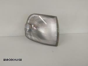 Gebruikte Knipperlicht rechts Volkswagen Transporter/Caravelle T4 2.8 V6 24V Prijs € 10,00 Margeregeling aangeboden door Autobedrijf Broekhuis B.V.