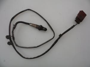 Gebruikte Lambda Sonde Volkswagen Transporter/Caravelle T4 2.8 V6 24V Prijs € 10,00 Margeregeling aangeboden door Autobedrijf Broekhuis B.V.