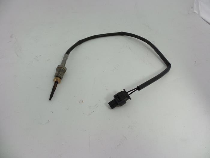 Gebruikte Uitlaat temperatuursensor BMW 1 serie (E81) 118d 16V Prijs € 25,00 Margeregeling aangeboden door Autobedrijf Broekhuis B.V.